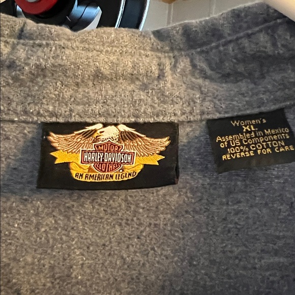 Ladies XL Harley Davidson Button Up Shirt. Eagle print on the back. Vintage - Picture 2 of 7